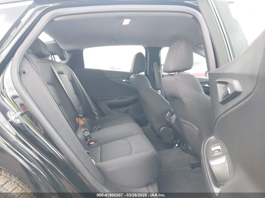 2025 CHEVROLET MALIBU VIN: 1G1ZD5ST3SF146997
