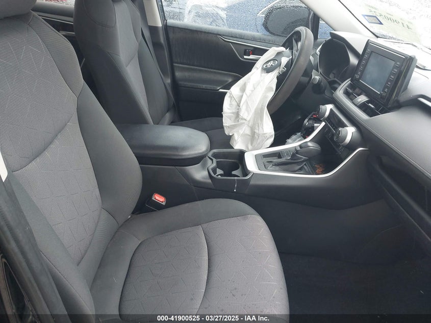 2019 TOYOTA RAV4 VIN: 2T3W1RFV7KC014296