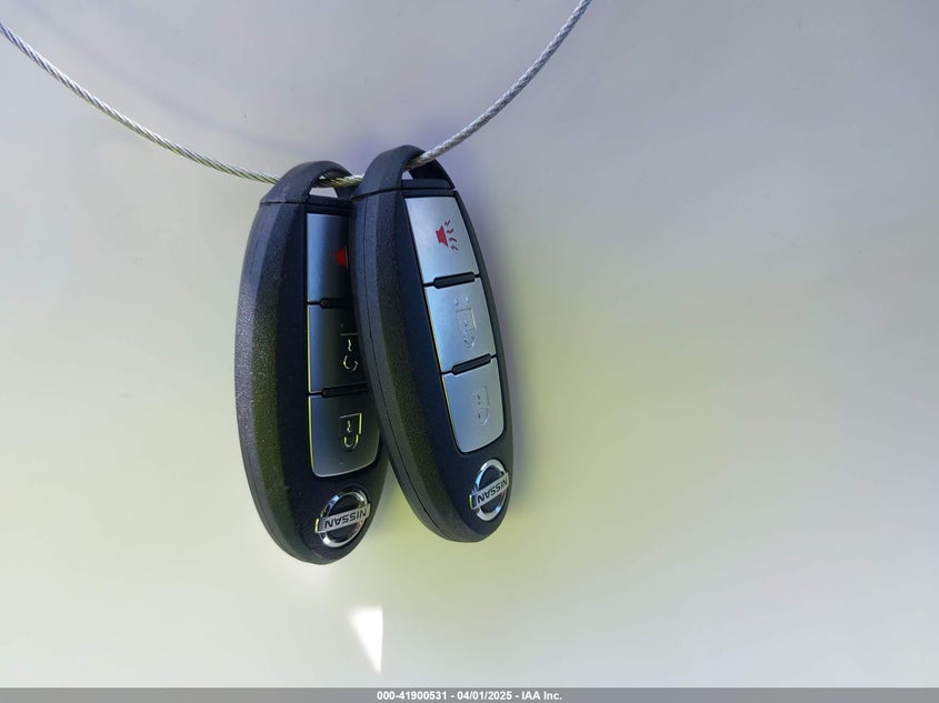 2015 NISSAN ROGUE VIN: 5N1AT2MT9FC788825