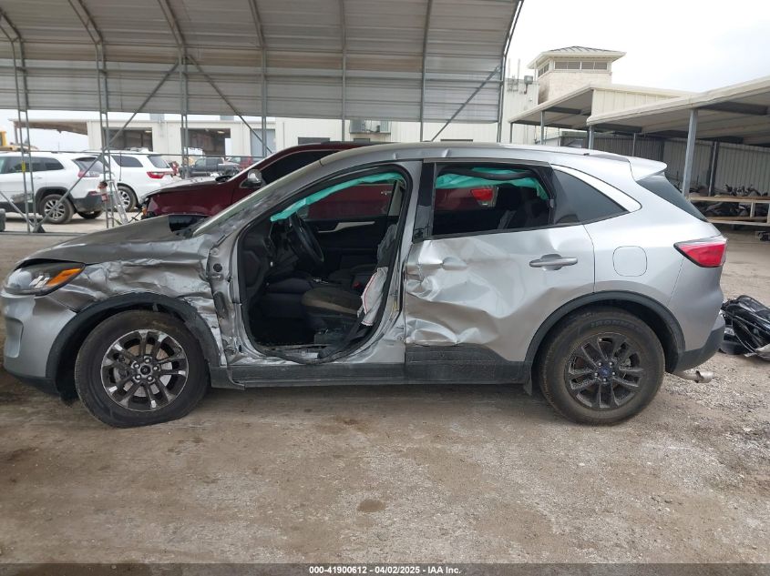 2022 Ford Escape Se VIN: 1FMCU0G62NUA25554 Lot: 41900612