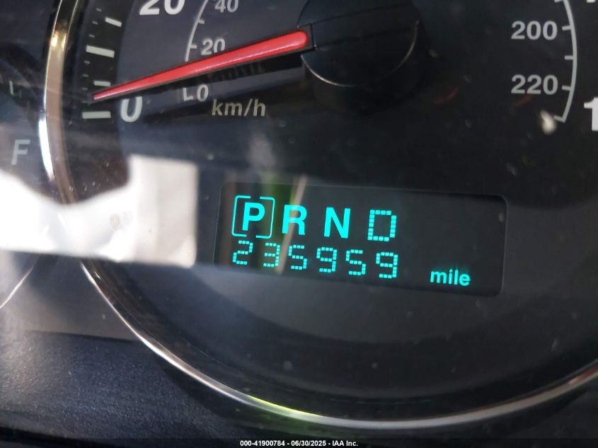 2005 Jeep Grand Cherokee Limited VIN: 1J4HR58285C588239 Lot: 41900784