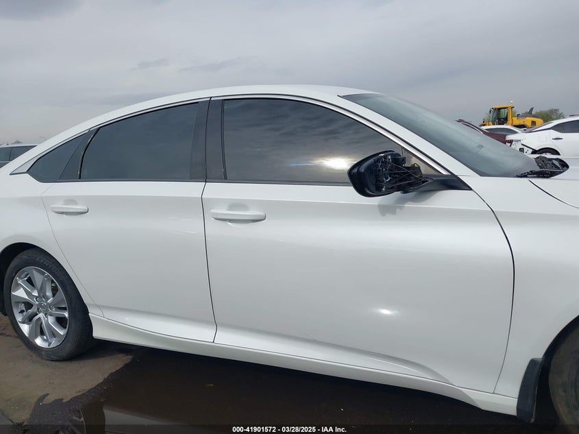 VIN 1HGCV1F16KA154988 2019 HONDA ACCORD LX