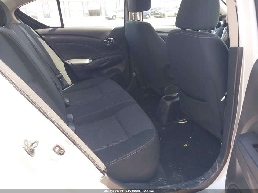 2017 NISSAN VERSA 1.6 SV - 3N1CN7AP5HK449460