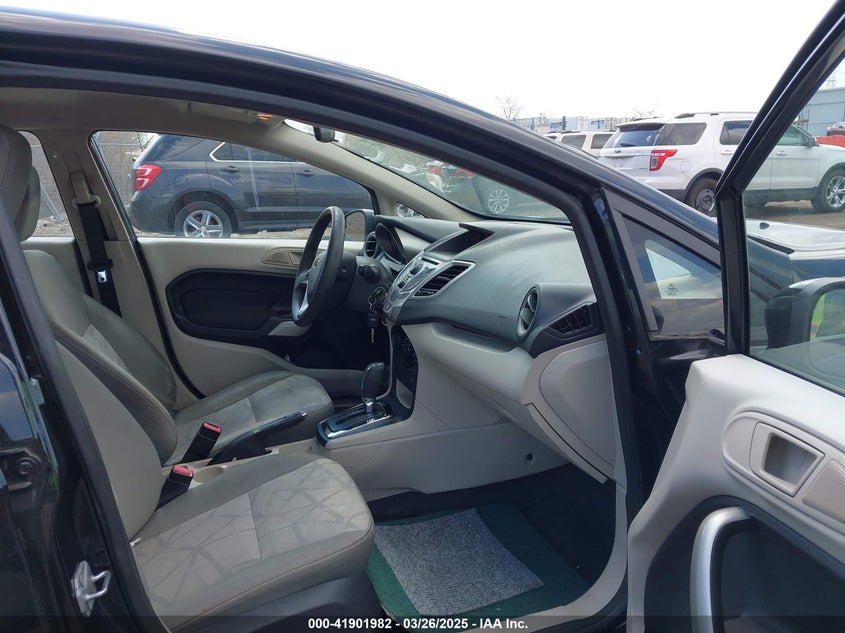 2011 FORD FIESTA VIN: 3FADP4BJ1BM232591
