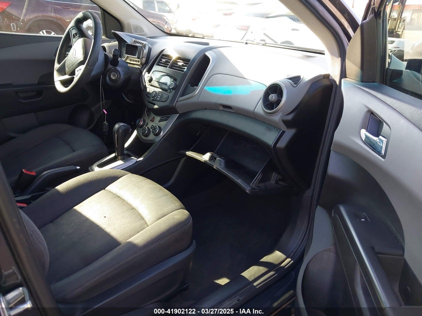 2015 CHEVROLET SONIC VIN: 1G1JC5SH5F4175303