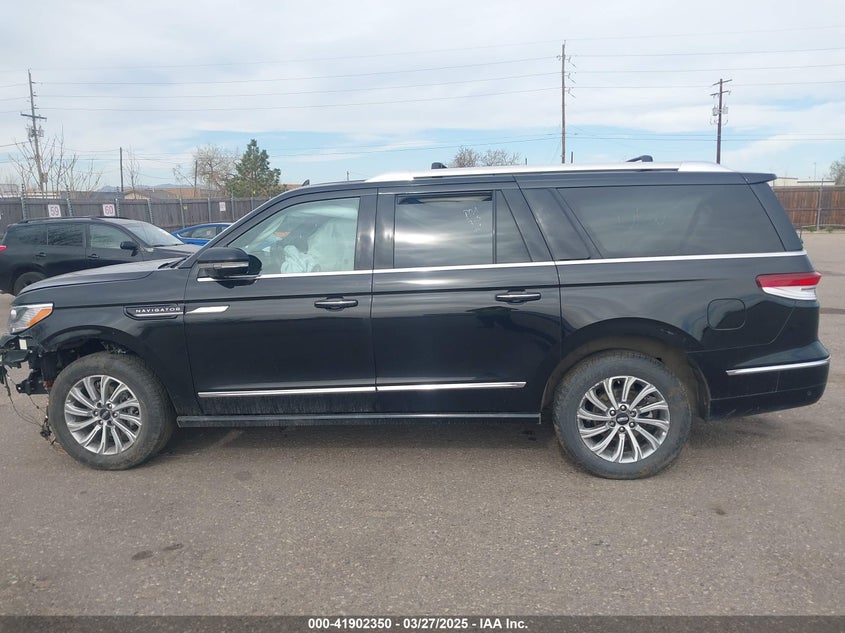 2024 LINCOLN NAVIGATOR VIN: 5LMJJ3NG4REL06961