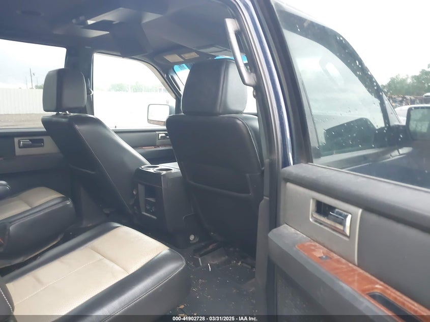 2007 FORD EXPEDITION VIN: 1FMFU175X7LA63617