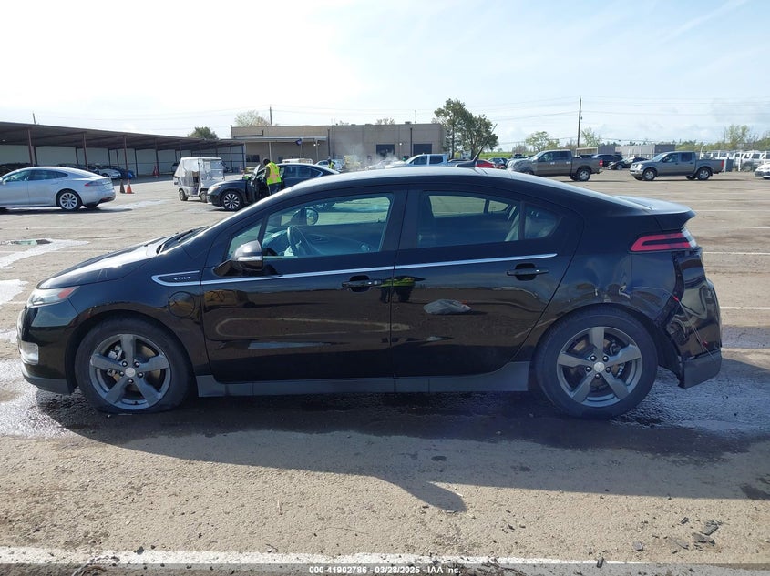 2012 CHEVROLET VOLT VIN: 1G1RD6E44CU117127