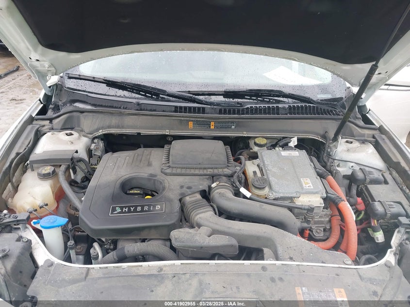 2013 LINCOLN MKZ HYBRID VIN: 3LN6L2LU5DR824153
