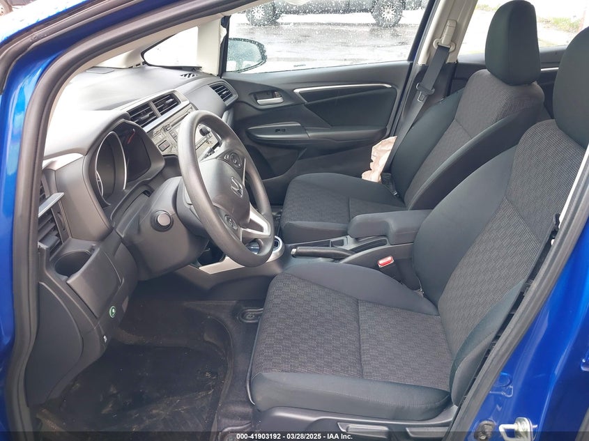 2017 HONDA FIT VIN: 3HGGK5H58HM707699