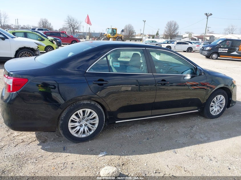 4T4BF1FK6CR158749 2012 TOYOTA CAMRY photo no. 13