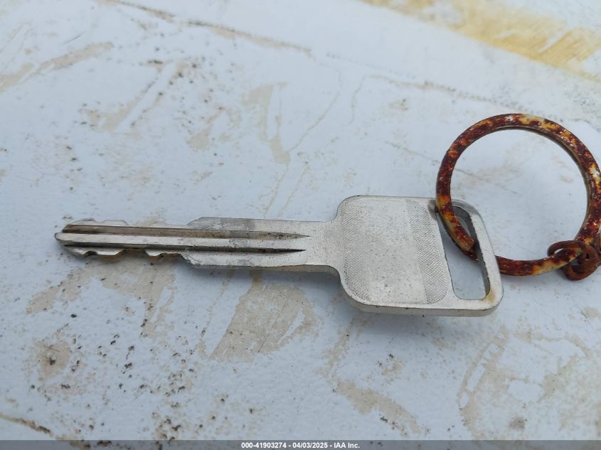 2002 Isuzu Nqr VIN: JALE5B14127902038 Lot: 41903274