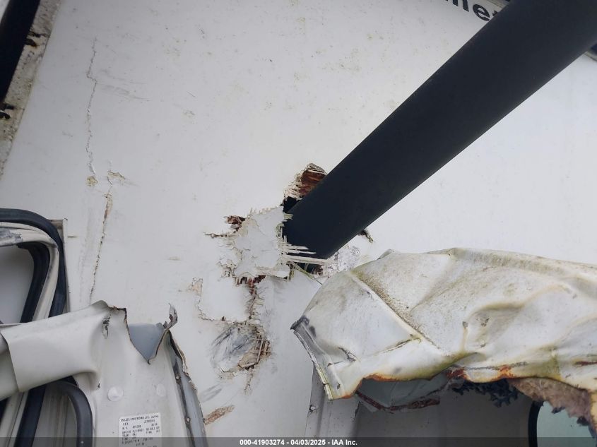 2002 Isuzu Nqr VIN: JALE5B14127902038 Lot: 41903274