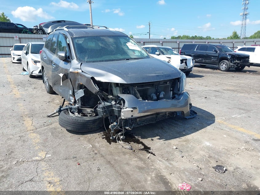 NISSAN PATHFINDER SV