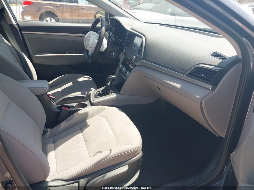2020 HYUNDAI ELANTRA VIN: 5NPD84LF6LH625642