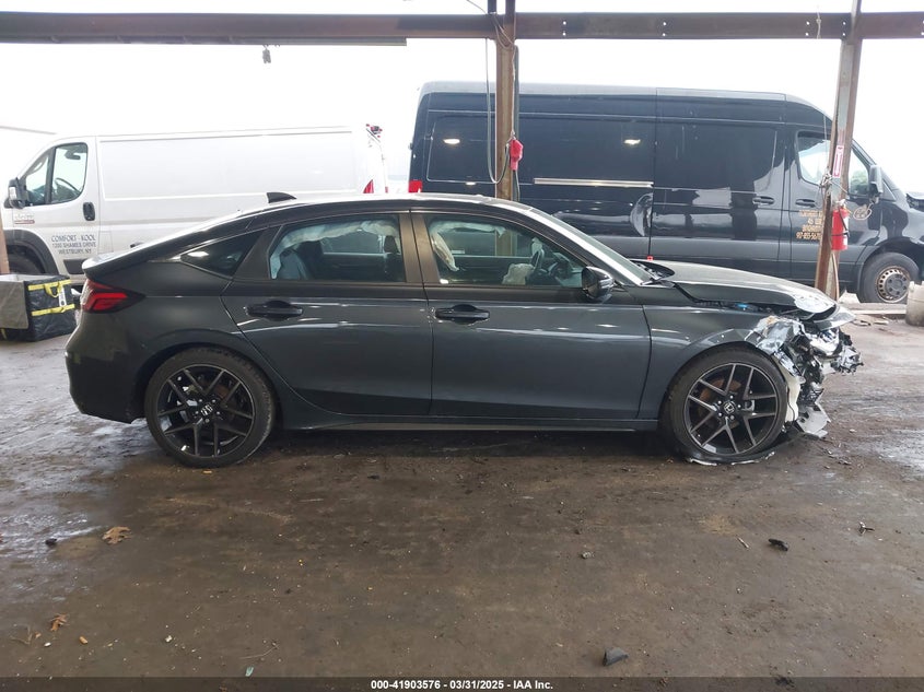 2024 HONDA CIVIC VIN: 19XFL1H86RE009873