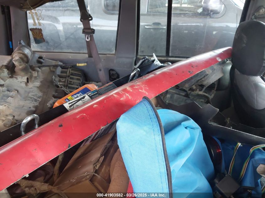 1998 Jeep Cherokee Classic/Limited/Sport VIN: 1J4FJ68S1WL172412 Lot: 41903582