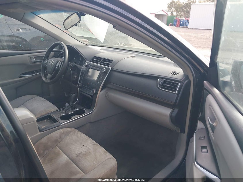 2016 TOYOTA CAMRY VIN: 4T4BF1FK2GR554019