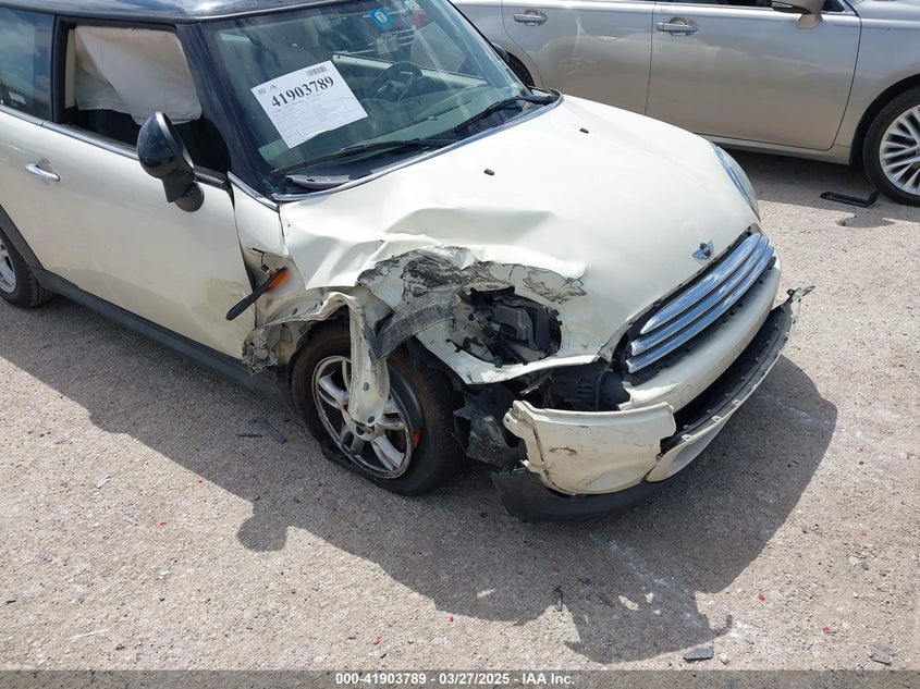 2013 MINI HARDTOP COOPER - WMWSU3C54DT682307