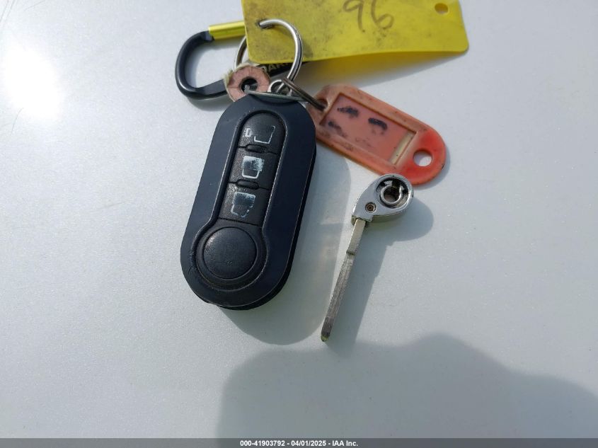 2017 Ram Promaster 2500 High Roof 159 Wb VIN: 3C6TRVDG0HE522046 Lot: 41903792