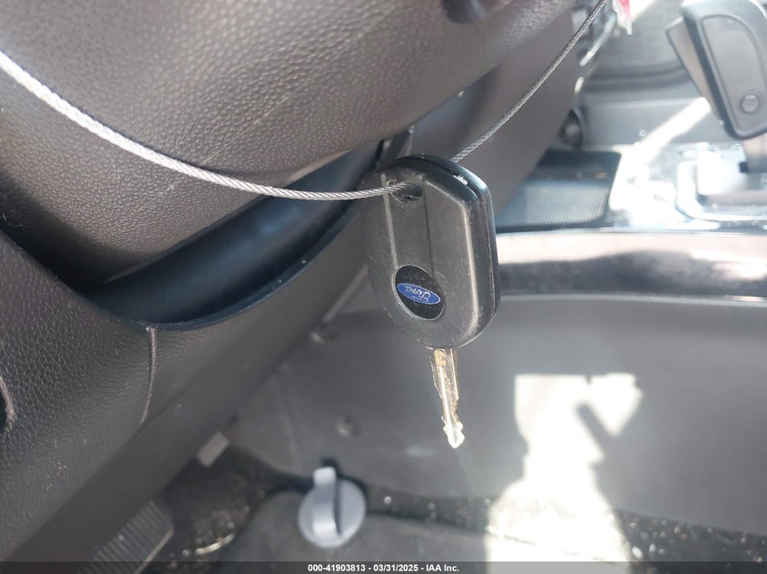 2011 FORD ESCAPE VIN: 1FMCU9D78BKC39019
