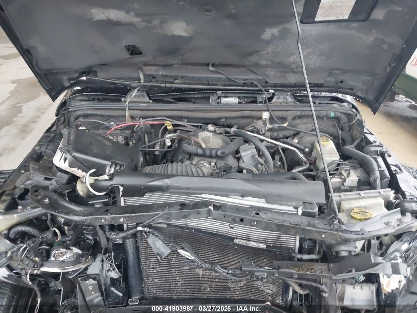 2007 Jeep Wrangler Unlimited Sahara VIN: 1J4GB591X7L227636 Lot: 41903987