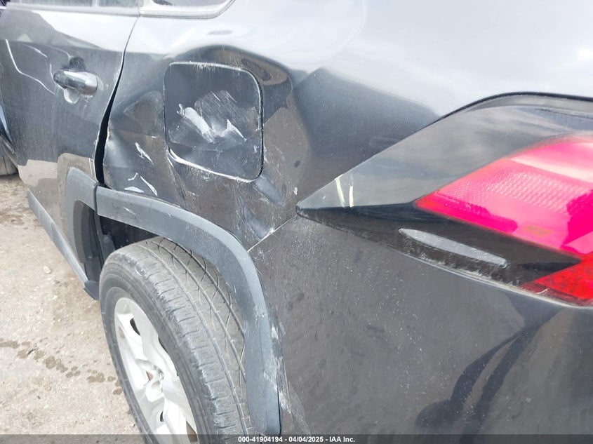VIN 2T3W1RFV4KW009927 2019 TOYOTA RAV4 XLE