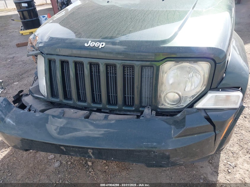 2011 JEEP LIBERTY VIN: 1J4PN2GK8BW568560