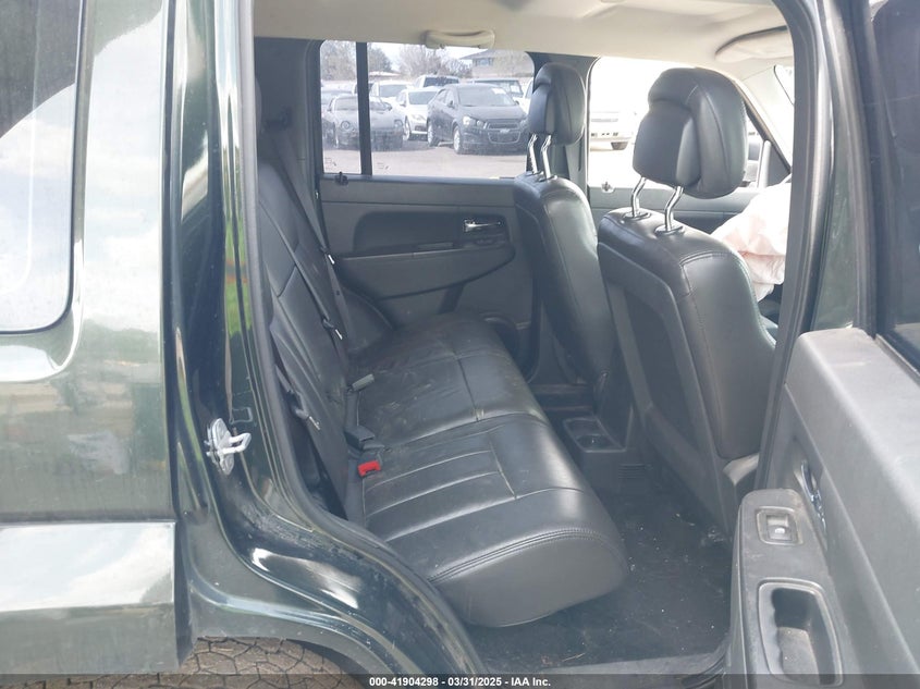 2011 JEEP LIBERTY VIN: 1J4PN2GK8BW568560