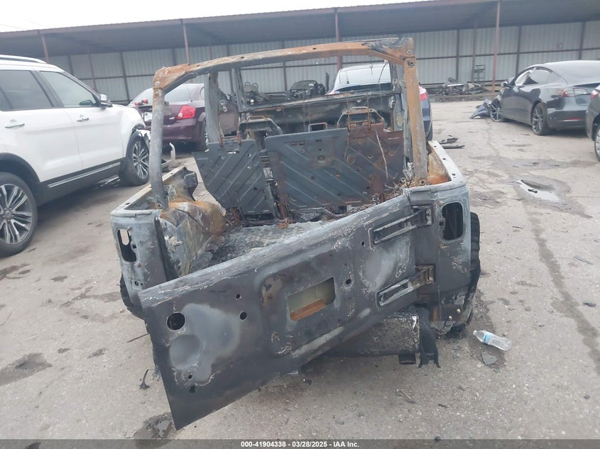 2010 Jeep Wrangler Unlimited Sahara VIN: 1J4HA5H13AL103417 Lot: 41904338