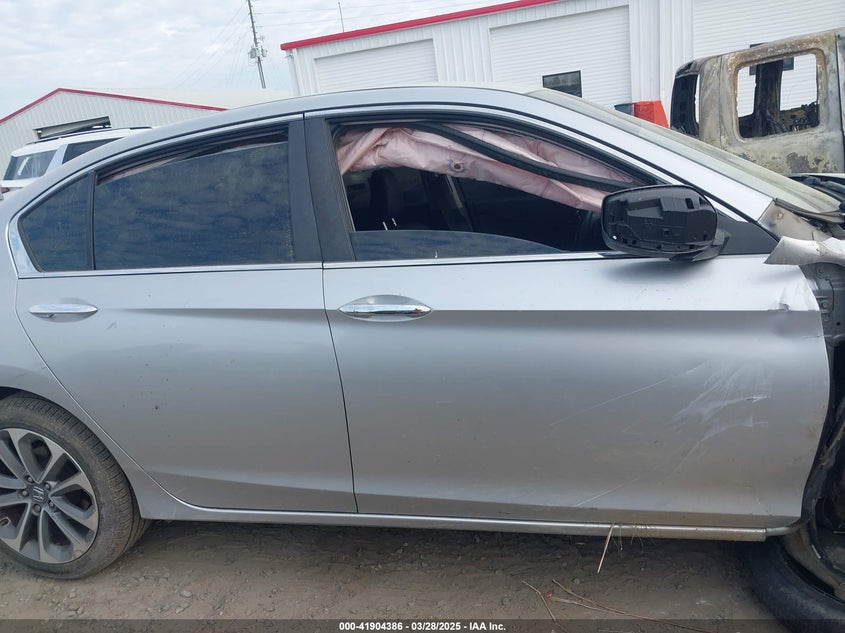 2014 HONDA ACCORD VIN: 1HGCR2F55EA009457
