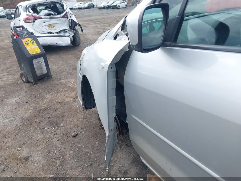 2008 MAZDA MAZDA5 VIN: JM1CR29L780317782