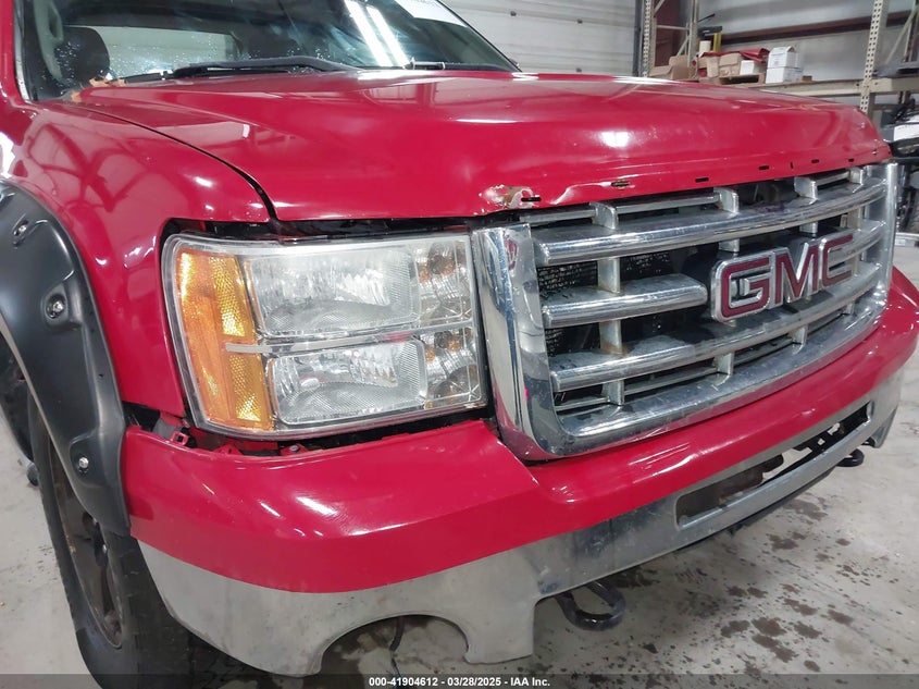 2009 GMC SIERRA 1500 VIN: 3GTEK133X9G144174