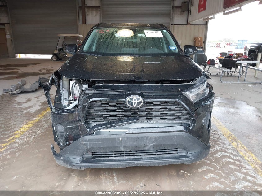 2024 TOYOTA RAV4 XLE/XLE PREMIUM - 2T3W1RFV3RW319514