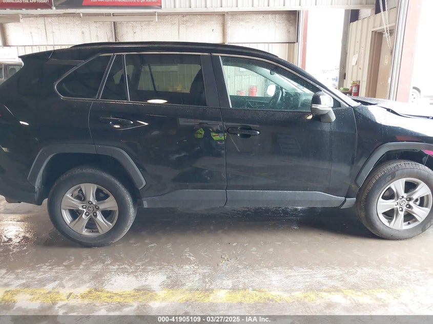 2024 TOYOTA RAV4 XLE/XLE PREMIUM - 2T3W1RFV3RW319514