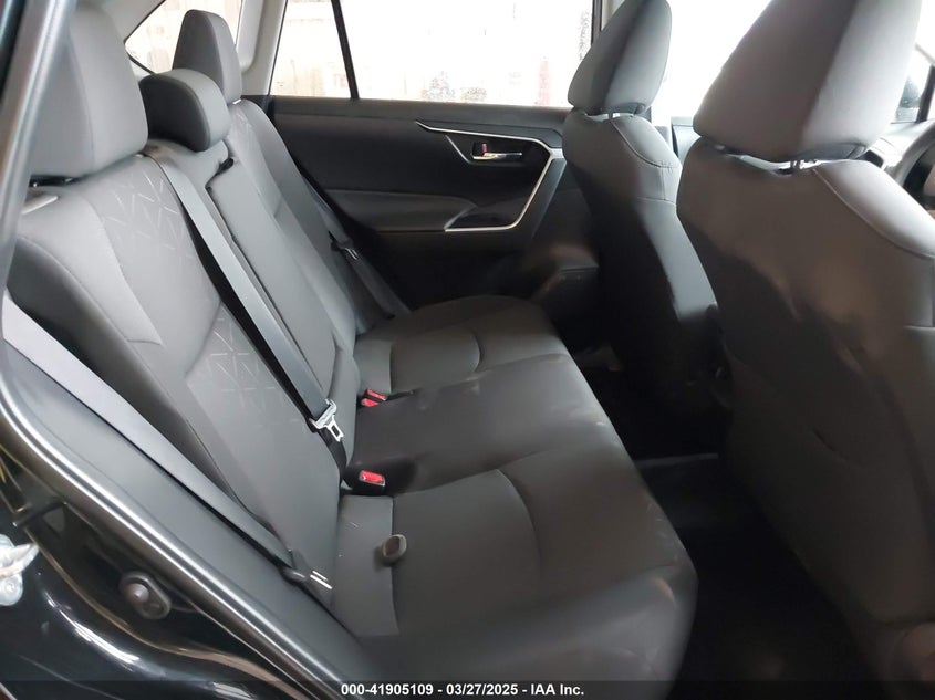 2024 TOYOTA RAV4 XLE/XLE PREMIUM - 2T3W1RFV3RW319514