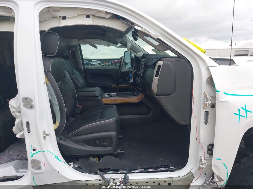 2019 CHEVROLET SILVERADO 2500HD VIN: 1GC1KUEYXKF121185