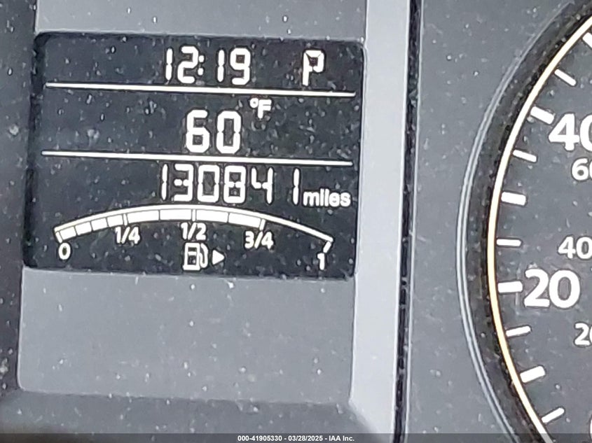 2011 Volkswagen Jetta 2.0L S VIN: 3VW2K7AJ5BM335139 Lot: 41905330