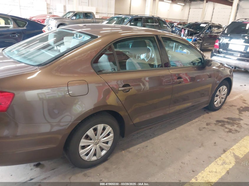 2011 Volkswagen Jetta 2.0L S VIN: 3VW2K7AJ5BM335139 Lot: 41905330