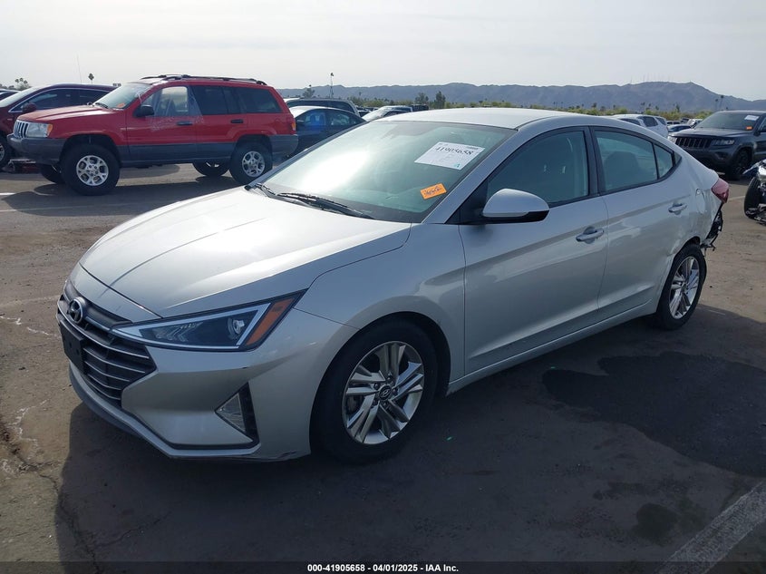 2019 HYUNDAI ELANTRA VIN: 5NPD84LF6KH457564
