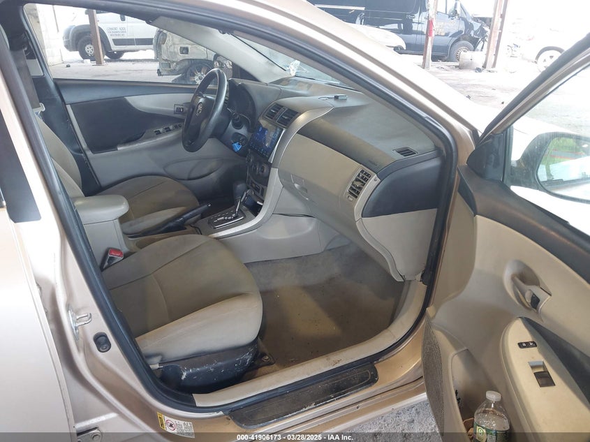 2011 TOYOTA COROLLA VIN: 2T1BU4EE3BC543537