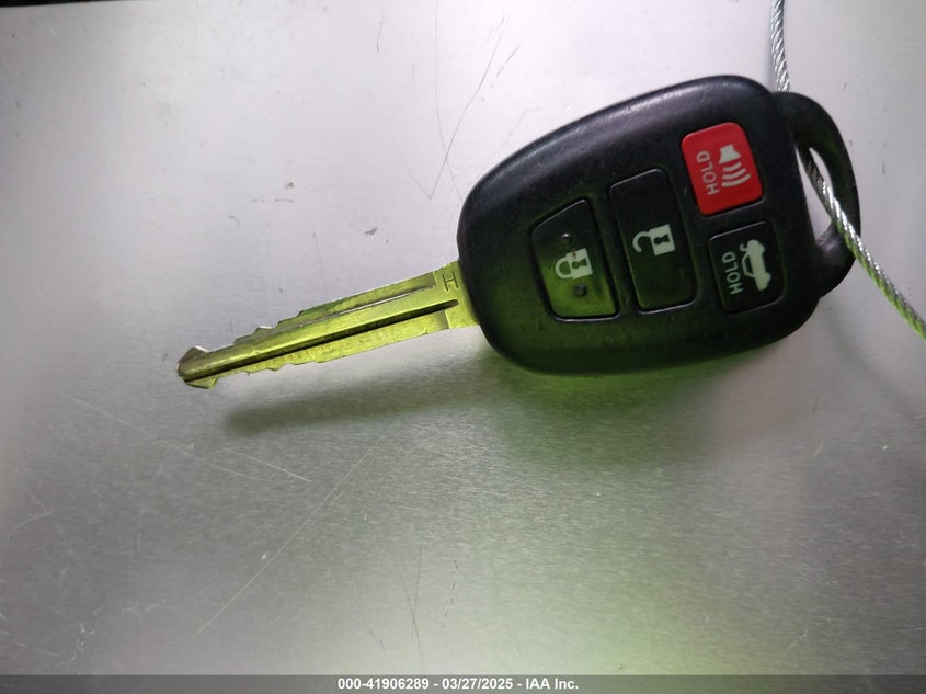 2015 TOYOTA CAMRY VIN: 4T1BF1FKXFU085917