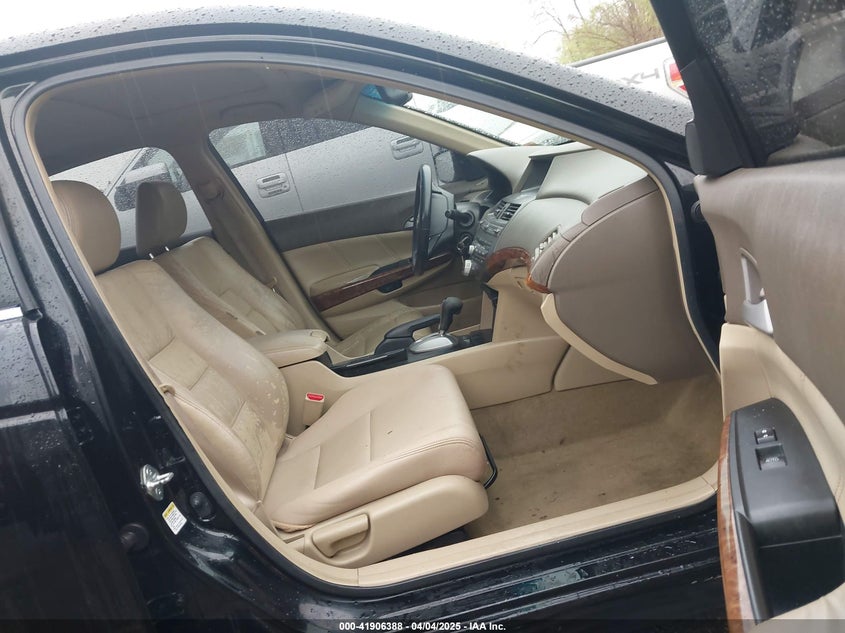 2009 HONDA ACCORD VIN: JHMCP26889C003367