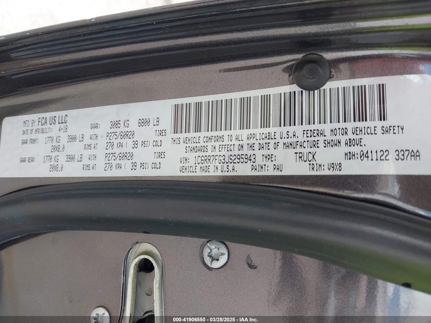 2018 Ram 1500 Express 4X4 6'4 Box/Tradesman 4X4 6'4 Box VIN: 1C6RR7FG3JS29594 Lot: 41906550