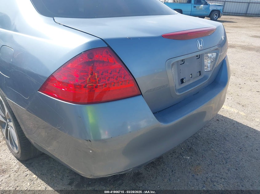 2007 HONDA ACCORD VIN: 1HGCM56487A008541