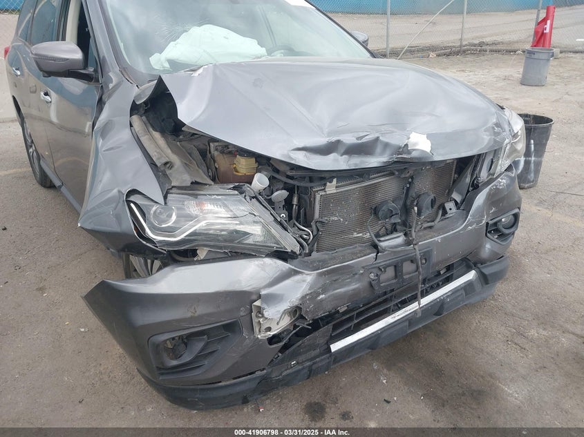 2020 NISSAN PATHFINDER VIN: 5N1DR2CM4LC594656