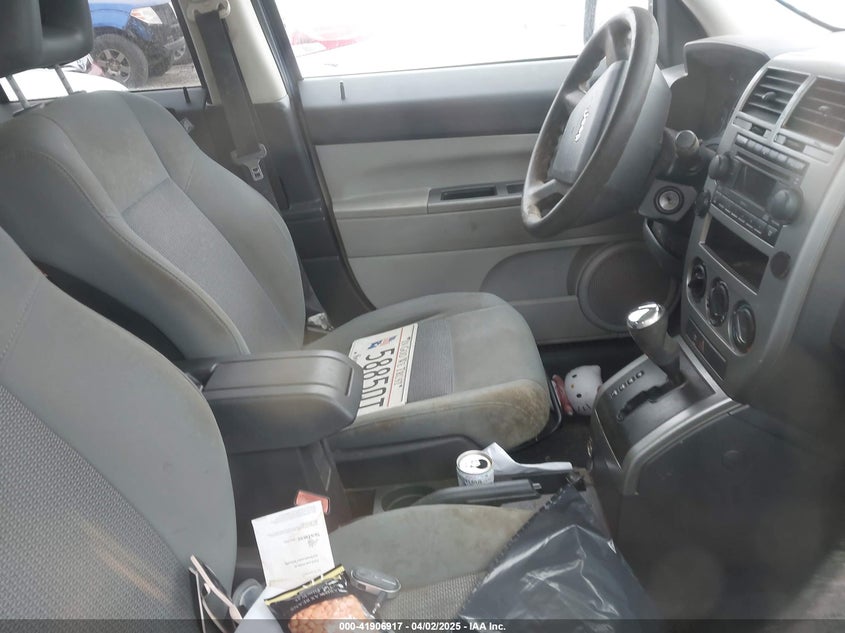 2007 JEEP PATRIOT VIN: 1J8FT28W67D336432