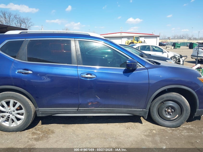 VIN 5N1AT2MT0HC860398 2017 NISSAN ROGUE SV