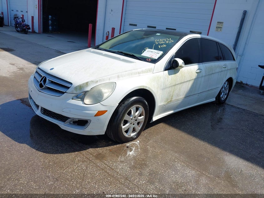 2006 MERCEDES-BENZ R 350 VIN: 4JGCB65E26A010431