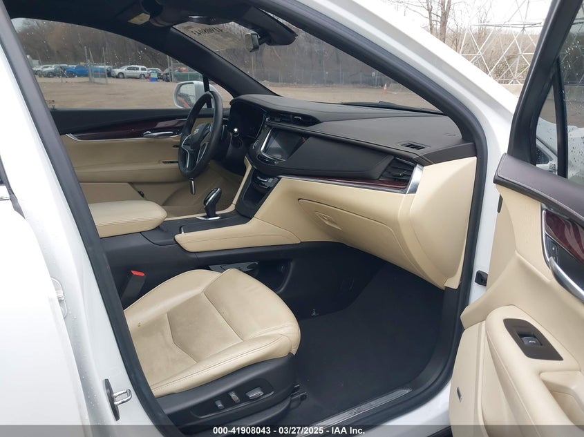 2017 CADILLAC XT5 LUXURY - 1GYKNBRS3HZ214721